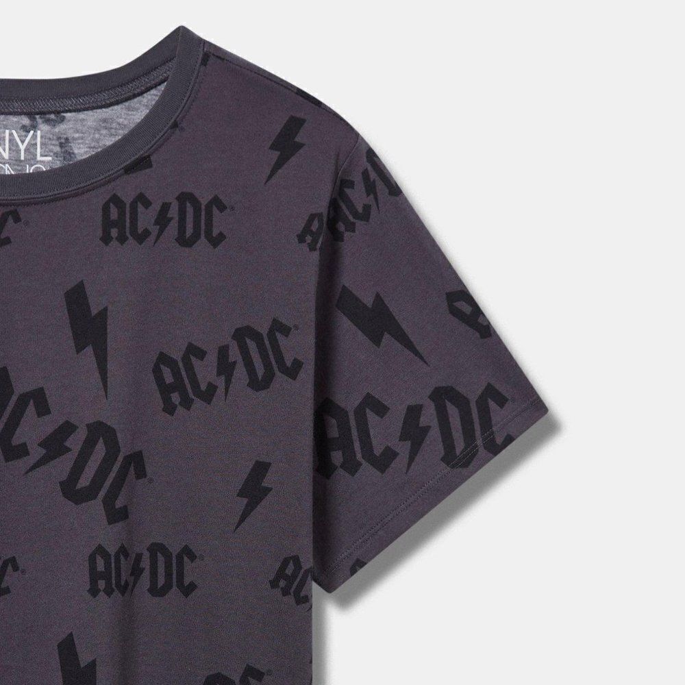 Torrid ACDC Classic Fit Cotton All Over Print Crew Tee NEW - Picture 2 of 3